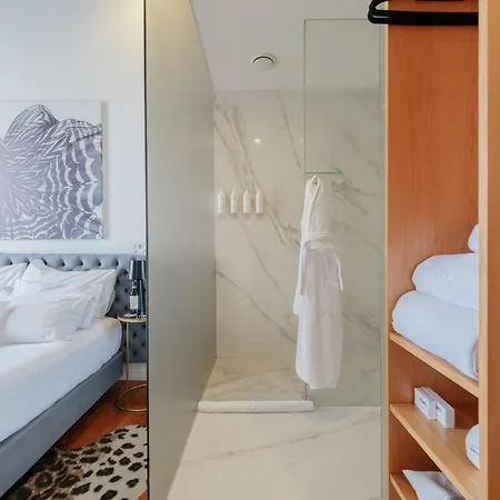 Rm The Experience - Small Portuguese Setubal