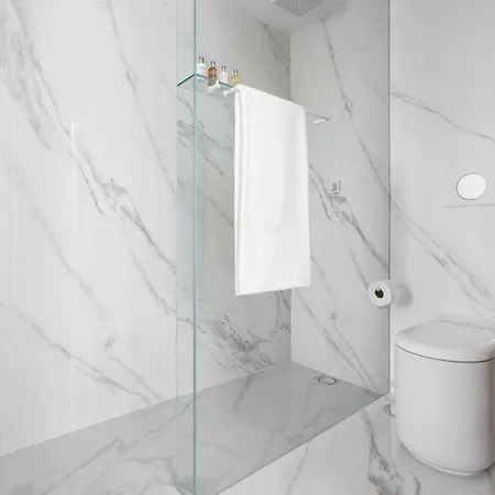 Rm The Experience - Small Portuguese 세투발